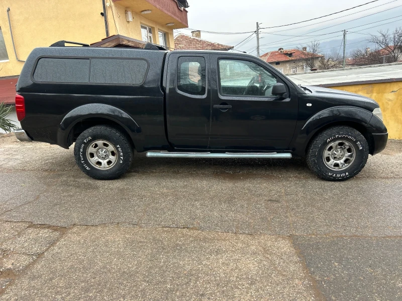 Nissan Navara 2.5, снимка 5 - Автомобили и джипове - 48770962