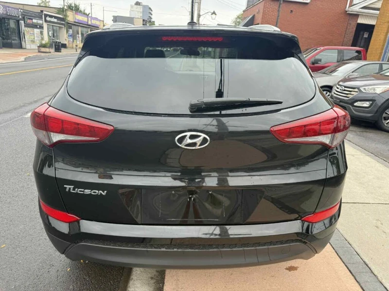 Hyundai Tucson Premium, снимка 5 - Автомобили и джипове - 53336751