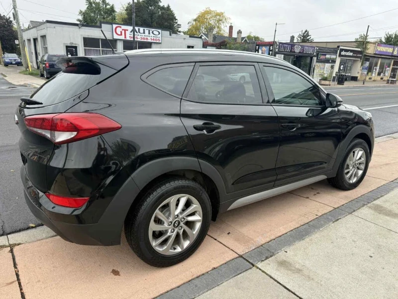 Hyundai Tucson Premium, снимка 4 - Автомобили и джипове - 53336751