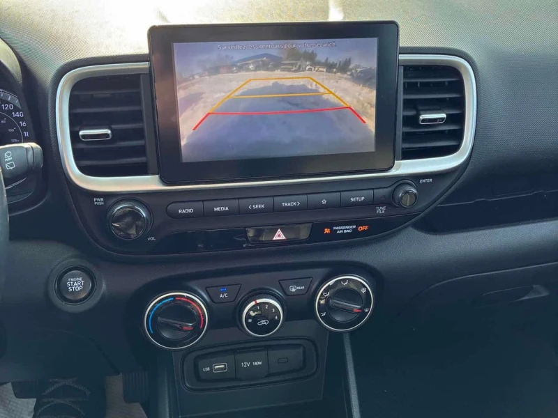 Hyundai Venue * Preferred * CARFAX * БЕЗ ПЪРВОНАЧАЛНА ВНОСКА, снимка 9 - Автомобили и джипове - 53589478