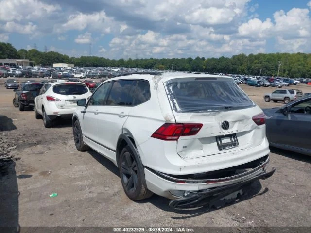 VW Tiguan 2.0T SE R-LINE Фикс. цена!, снимка 6 - Автомобили и джипове - 47744118