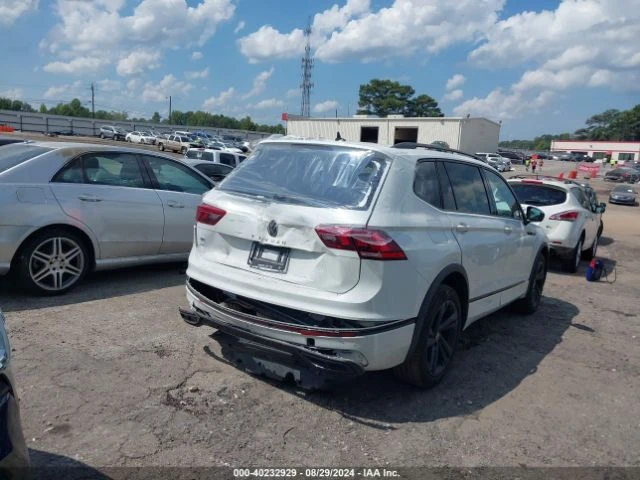 VW Tiguan 2.0T SE R-LINE Фикс. цена!, снимка 7 - Автомобили и джипове - 47744118