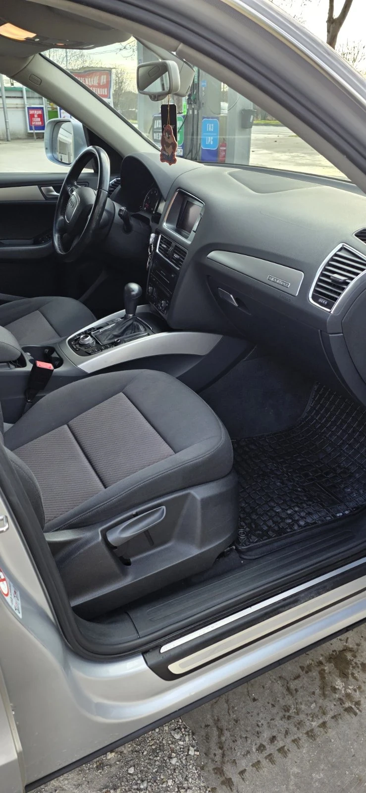 Audi Q5, снимка 7 - Автомобили и джипове - 52966262