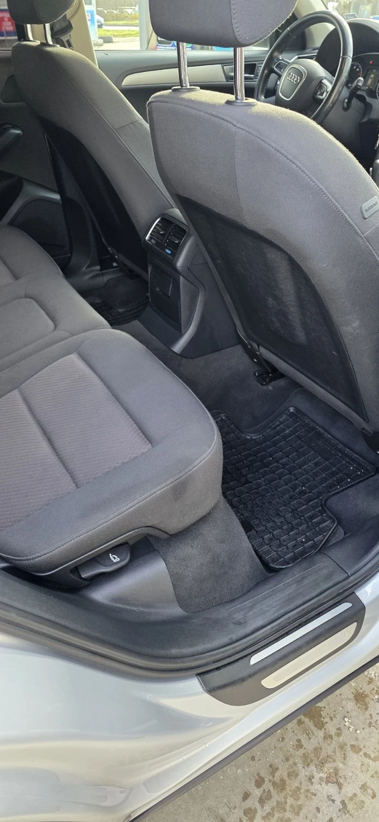 Audi Q5, снимка 9 - Автомобили и джипове - 52966262