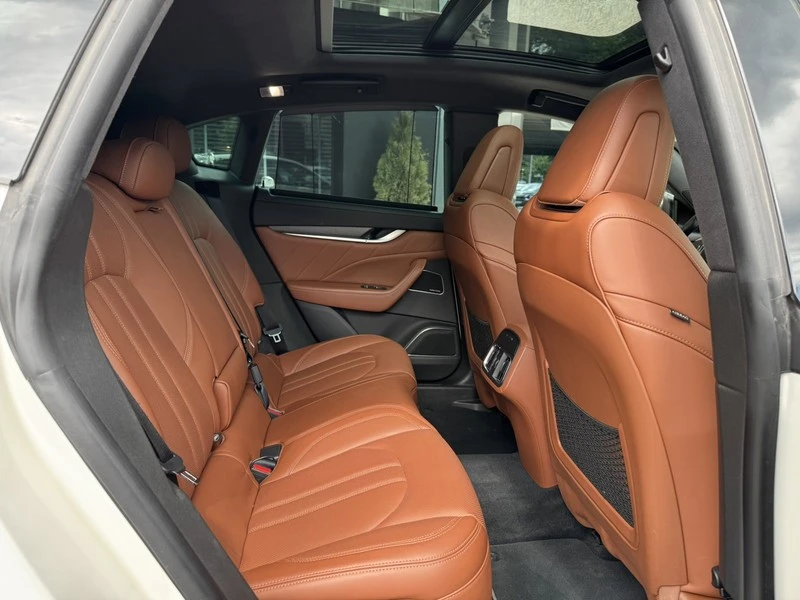 Maserati Levante GT Hybrid, снимка 14 - Автомобили и джипове - 54791834