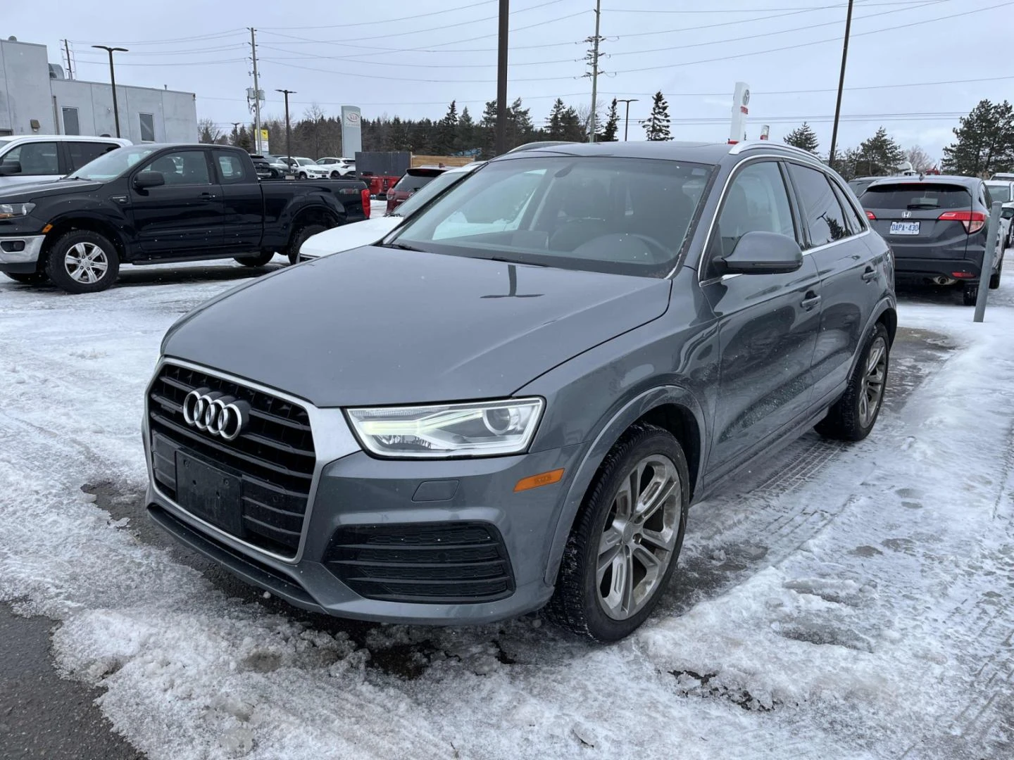Audi Q3 PREMIUM PLUS 2.0L QUATTRO S-LINE, снимка 1