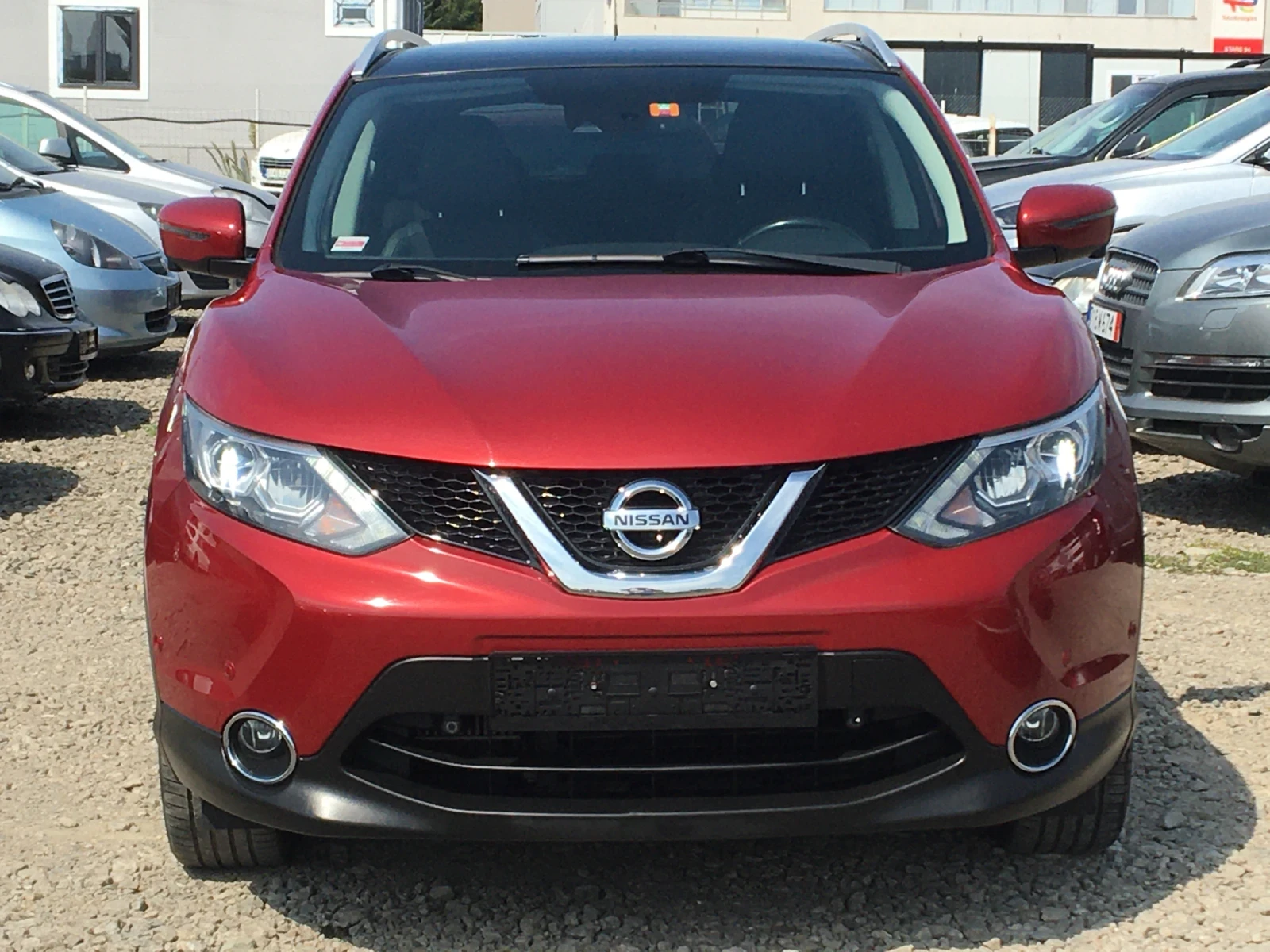 Nissan Qashqai 1.6i Швейцария - изображение 2