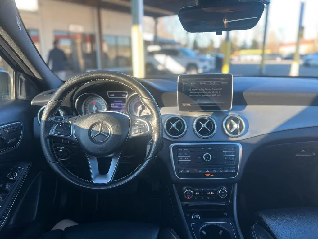 Mercedes-Benz GLA 250 4MATIC* LUXURY* HEAD-UP* АвтоКредит(ЦЕНА ДО БГ) - изображение 10