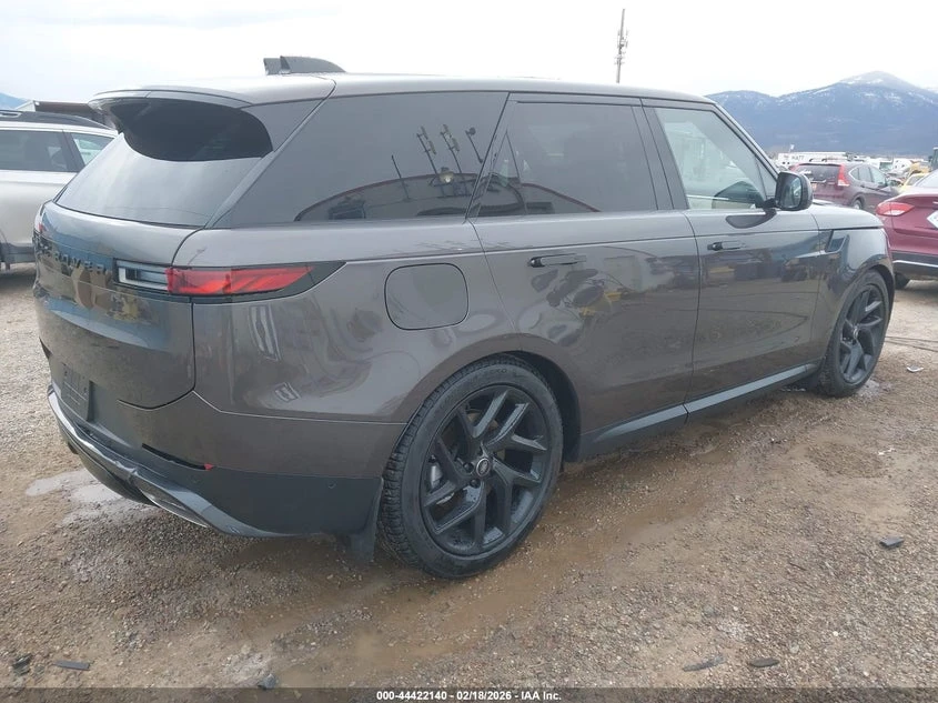 Land Rover Range rover 3.0l Sport P360 Se, снимка 4 - Автомобили и джипове - 53847381