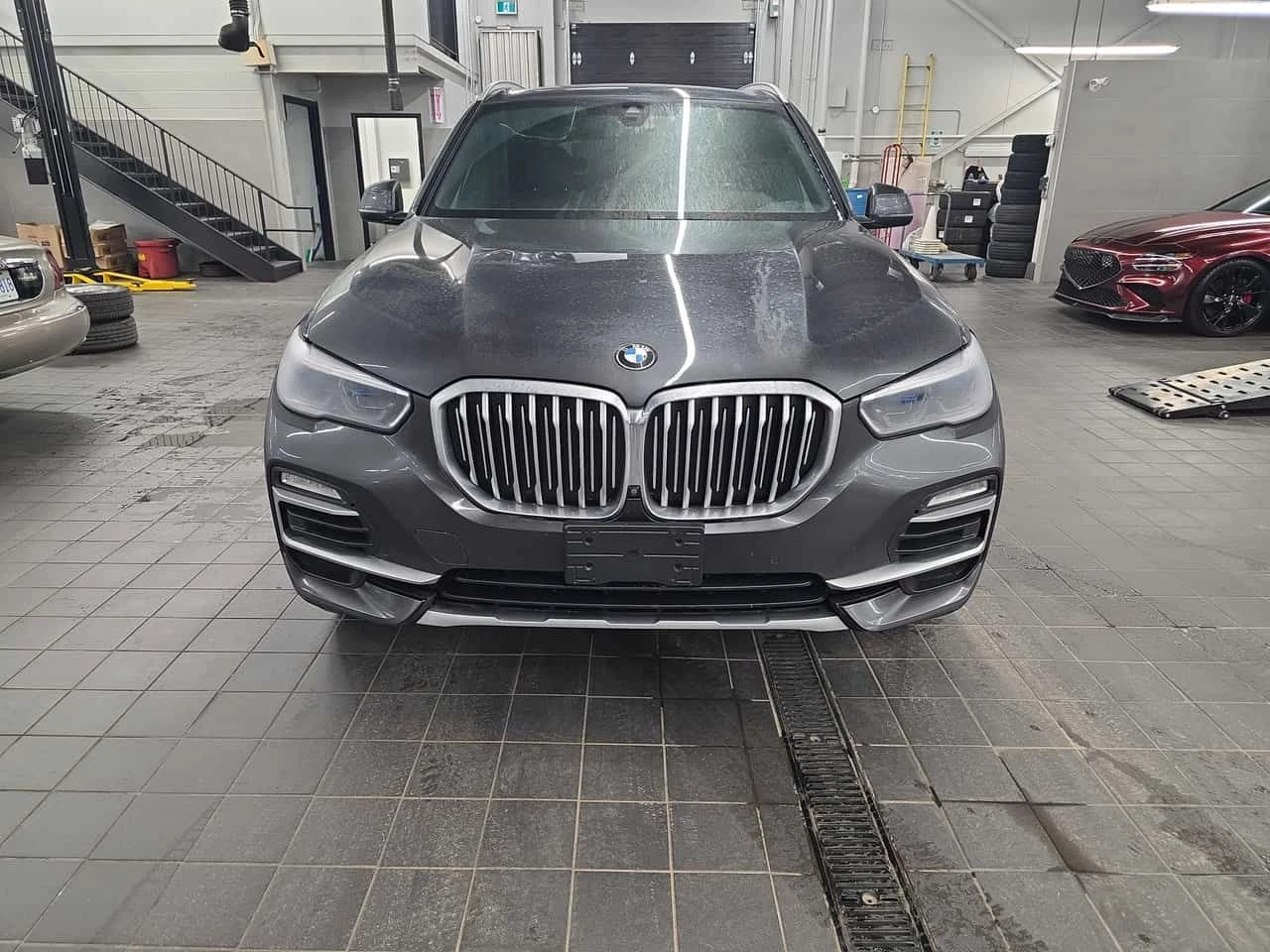 BMW X5 * xDrive40i * LASER* COMFORT SEATS* ОБДУХВАНЕ* H/K, снимка 6 - Автомобили и джипове - 53916753