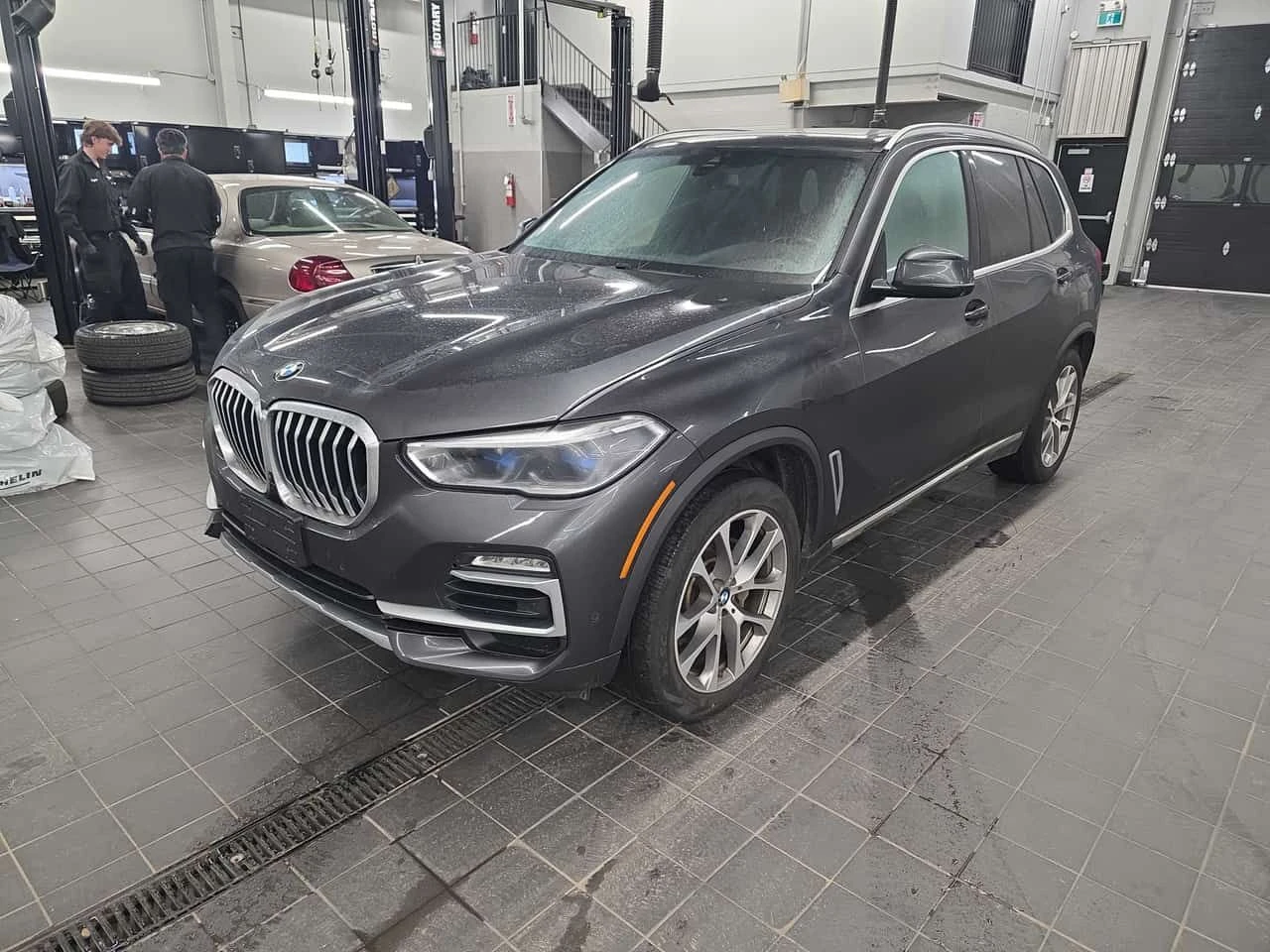 BMW X5 * xDrive40i * LASER* COMFORT SEATS* ОБДУХВАНЕ* H/K | Auto.bg — изображение 1