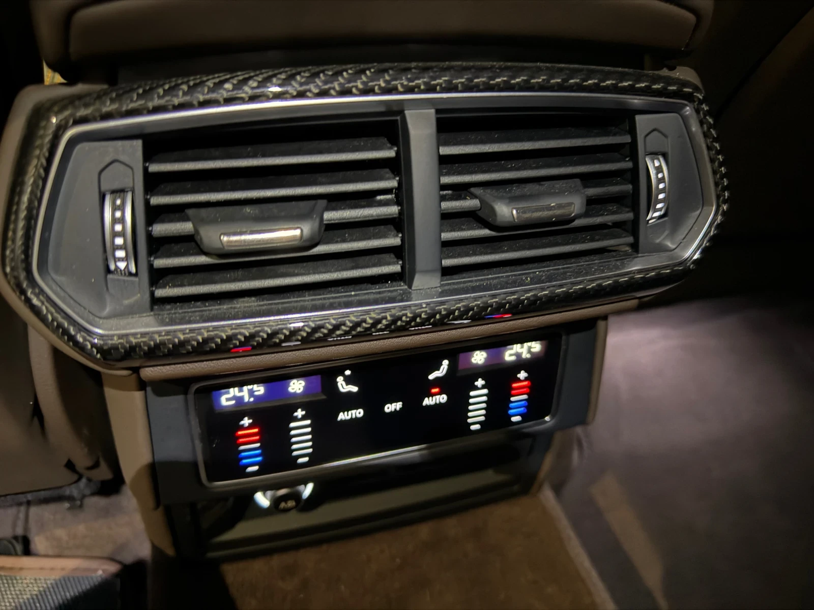 Lamborghini Urus S Гаранция до 01.2029г., снимка 14 - Автомобили и джипове - 54922782