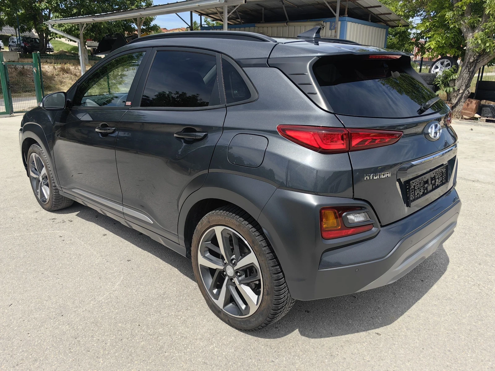 Hyundai Kona 55х.КМ/1.6T/177KC/4x4/ШВЕЙЦАРИЯ/VERTEX, снимка 6 - Автомобили и джипове - 54944464