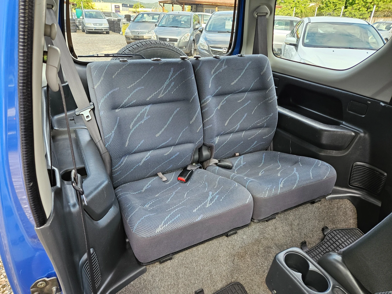 Suzuki Jimny 1.5 DDI 65кс, снимка 11 - Автомобили и джипове - 55252191