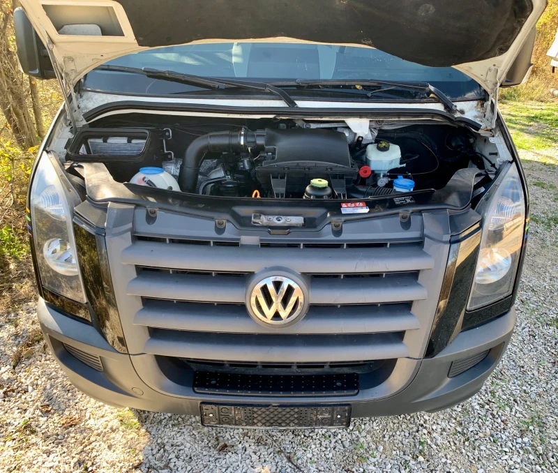 VW Crafter 4.30м.* Климатик* Темпомат* Двойна гума, снимка 14 - Бусове и автобуси - 53040158