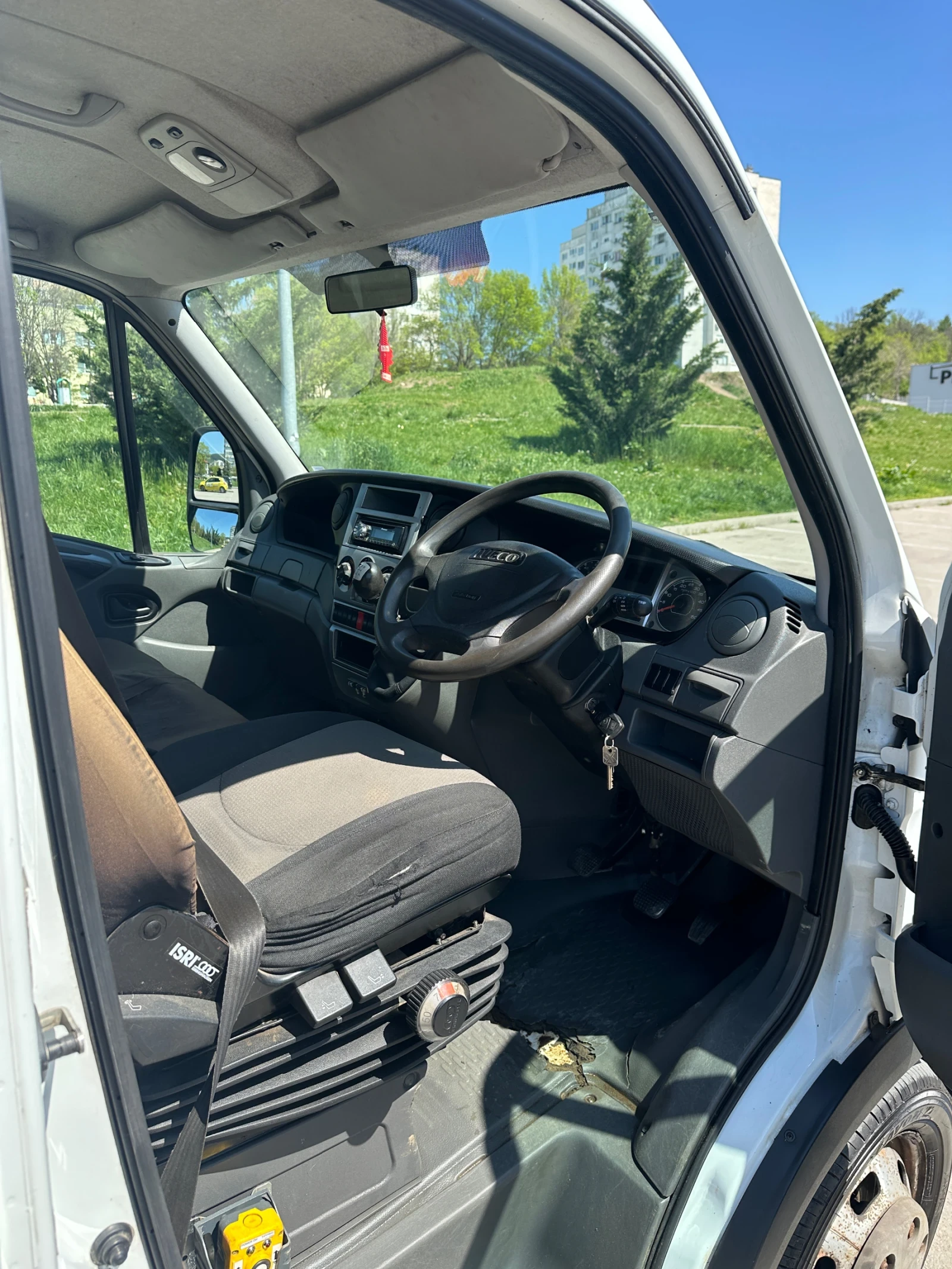 Iveco Daily 35c13 Самосвал Десен волан - изображение 7