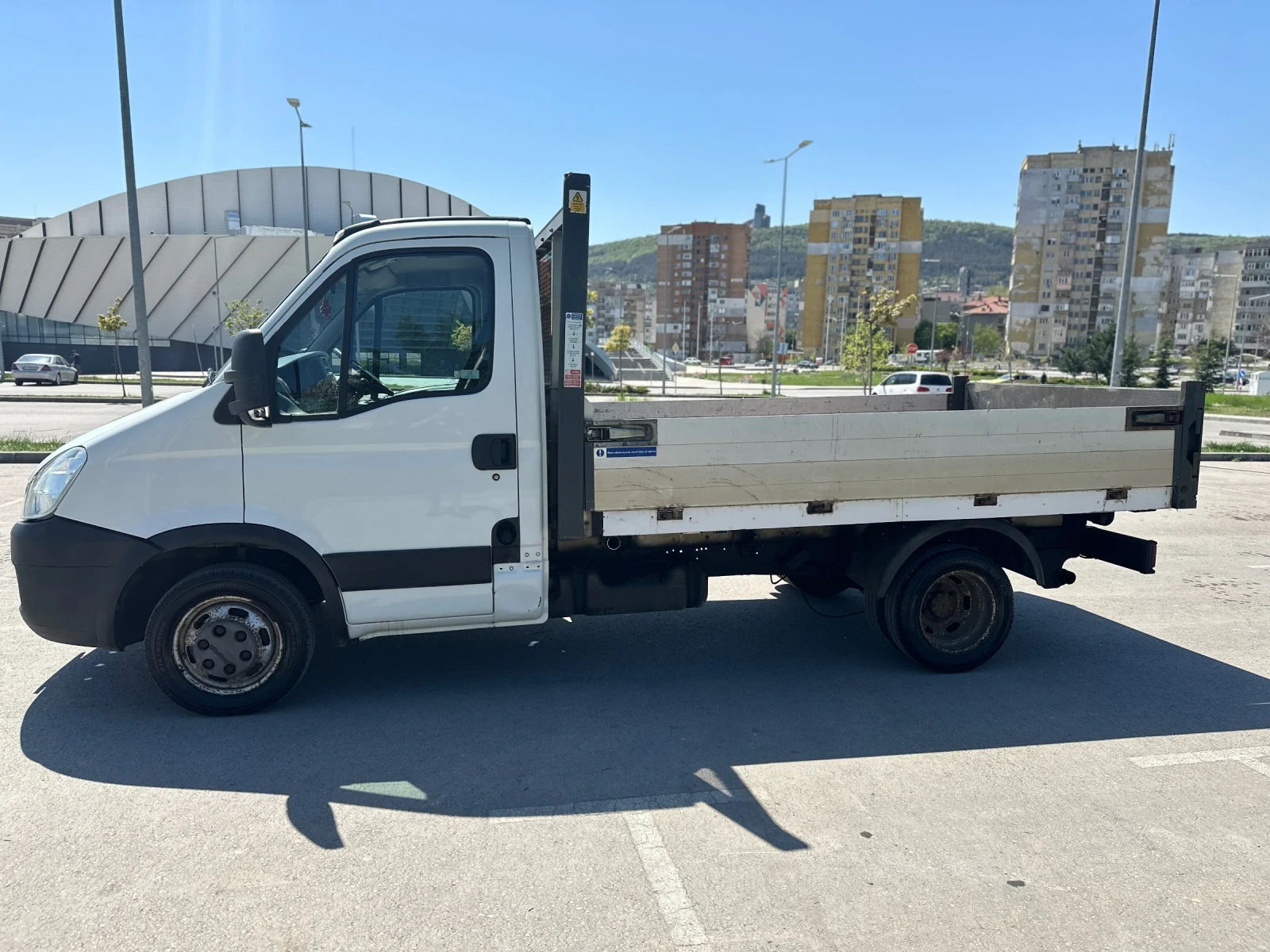 Iveco Daily 35c13 Самосвал Десен волан - изображение 4