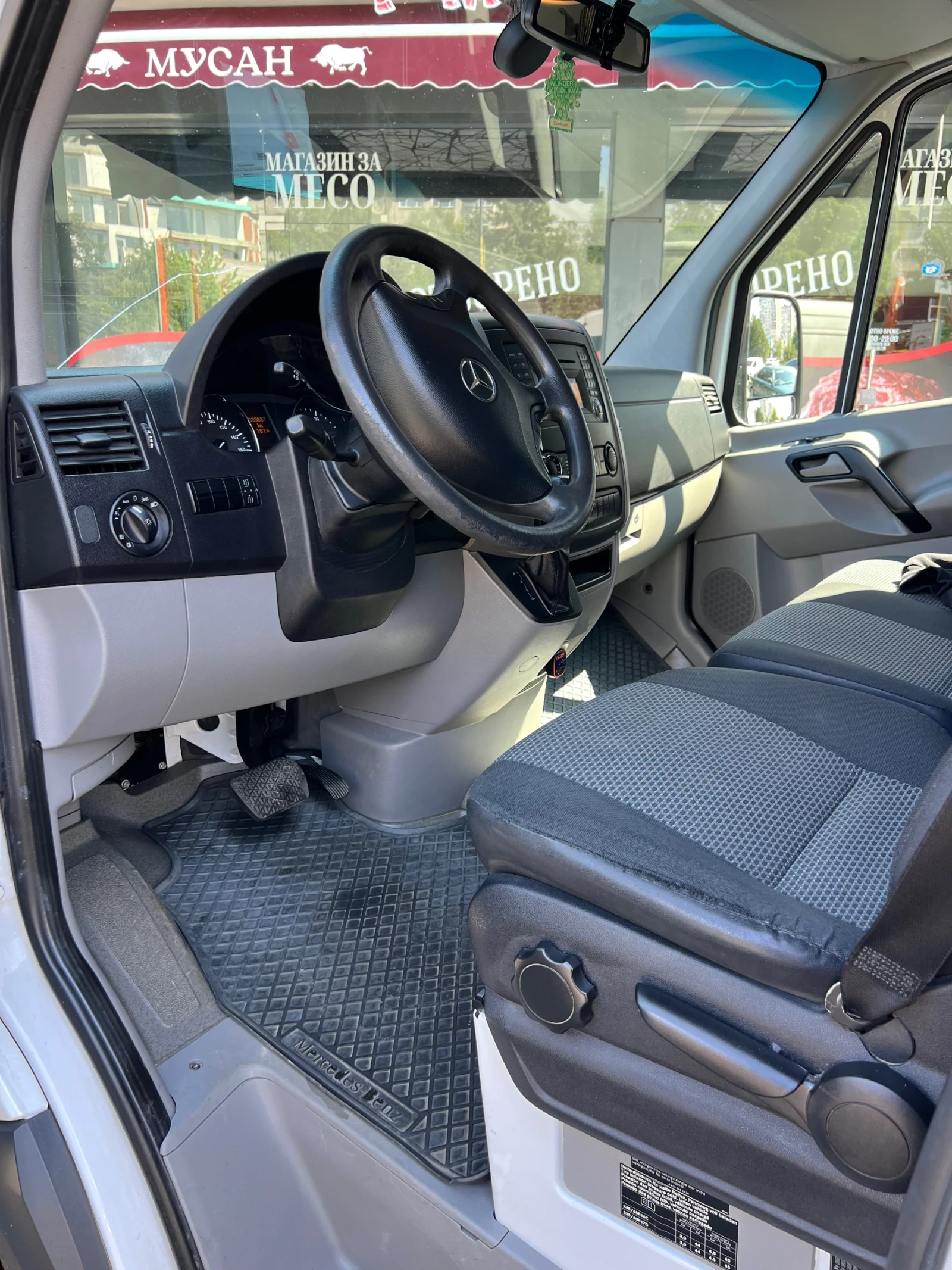 Mercedes-Benz Sprinter 319 7G tronic - изображение 4