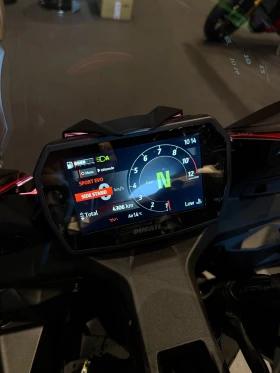 Ducati Panigale V2 DUCATI RED, снимка 12