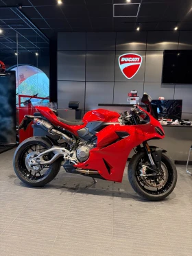 Ducati Panigale V2 DUCATI RED, снимка 1