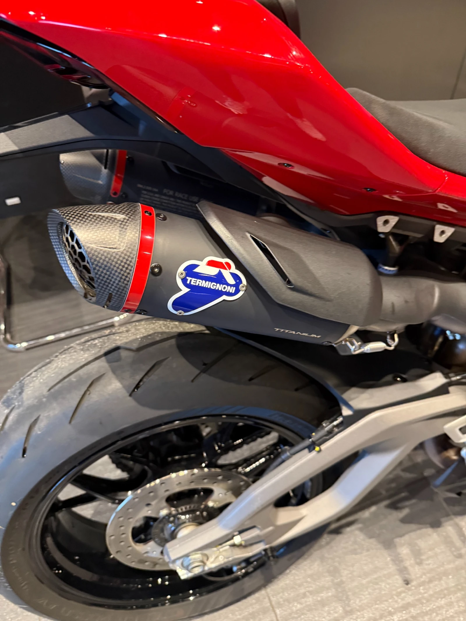 Ducati Panigale V2 DUCATI RED, снимка 8 - Мотоциклети и мототехника - 54267074