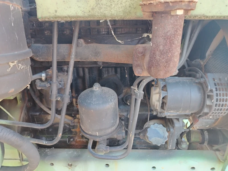 Трактор Болгар TTZ 80/10, снимка 6 - Селскостопанска техника - 52341812