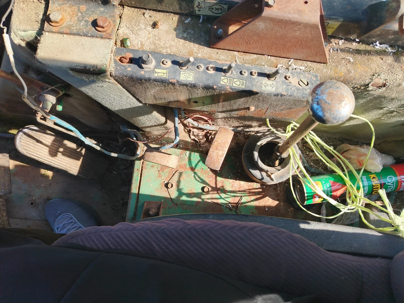 Трактор Болгар TTZ 80/10 - изображение 4