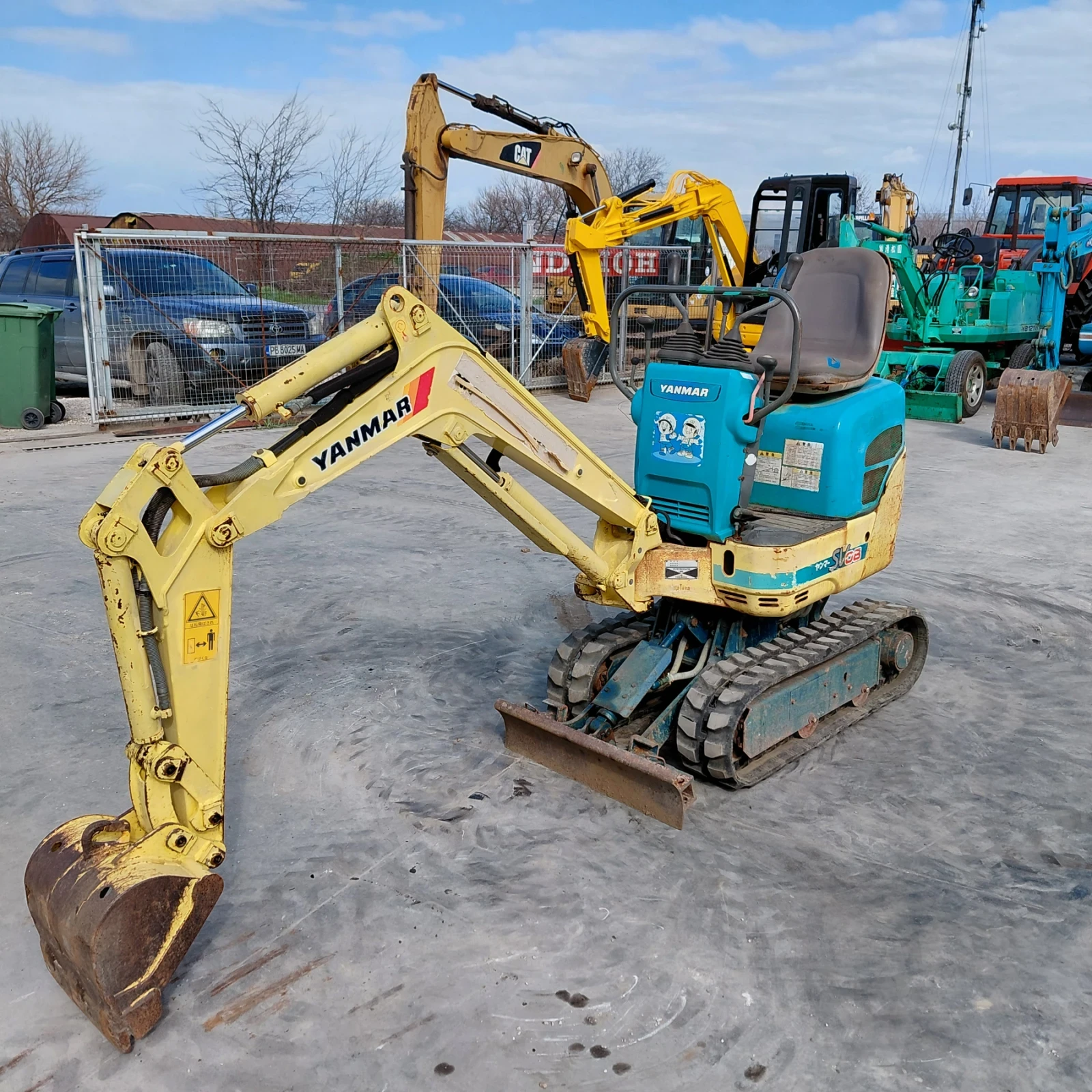 Багер Yanmar SV08 * НАЛИЧЕН * РАЗШИРЯЕМИ ВЕРИГИ * 