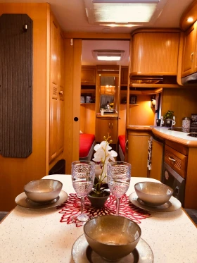 Каравана Hobby Prestige 560, снимка 4