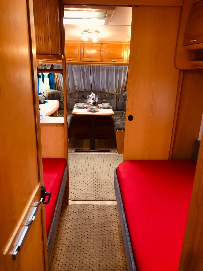 Каравана Hobby Prestige 560, снимка 12 - Каравани и кемпери - 51929544