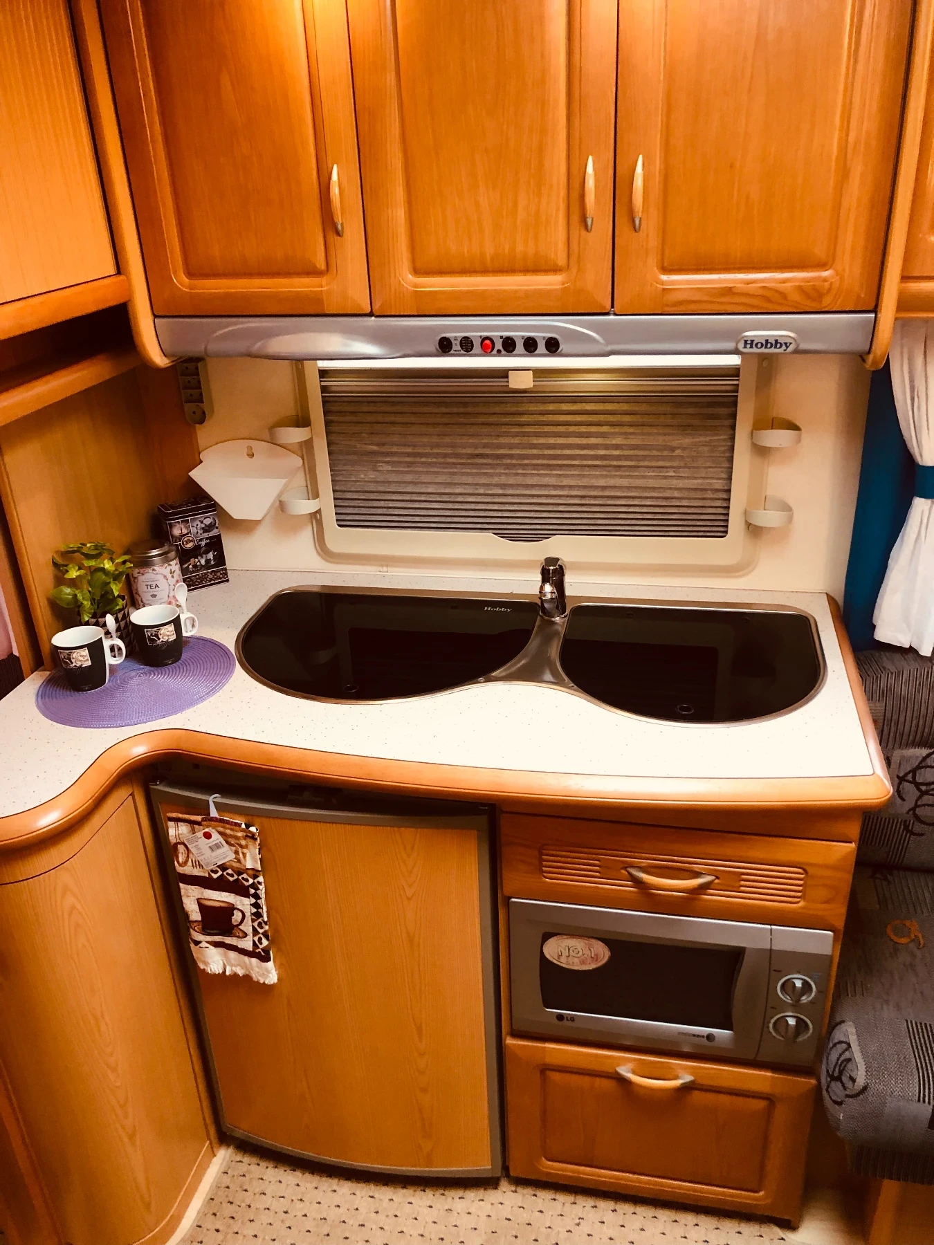 Каравана Hobby Prestige 560 - изображение 7