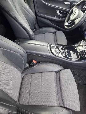 Mercedes-Benz E 220, снимка 10