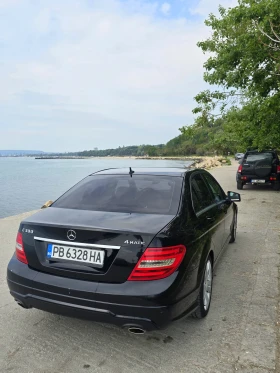 Mercedes-Benz C 300, снимка 3