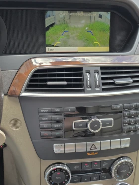 Mercedes-Benz C 300, снимка 5