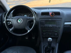 Skoda Octavia 1.9* Кожа* Климатроник, снимка 13