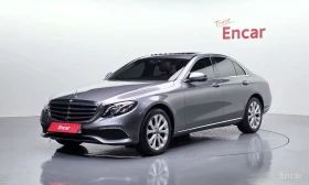 Mercedes-Benz E 300, снимка 1