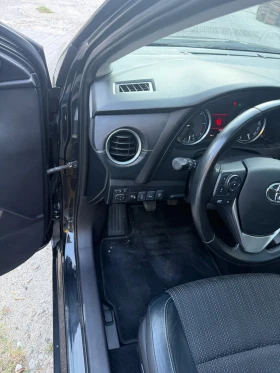 Toyota Auris 2.0D4D, снимка 12