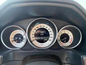 Mercedes-Benz E 400 AMG * 4MATIC * ПАНОРАМА * CARFAX * 44K KM * , снимка 9
