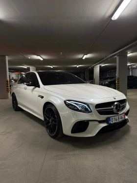 Mercedes-Benz E 63 AMG S, снимка 1