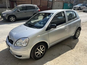Toyota Yaris - 2300 € / 4498.41 лв. - 49703138 4