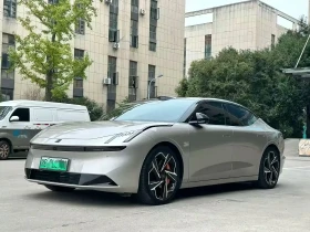 ������ LynkCo 10