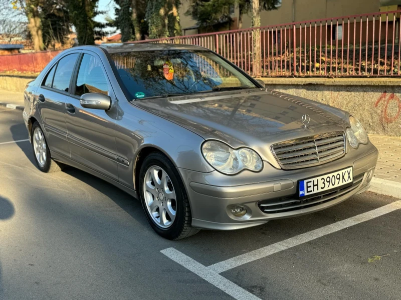 Mercedes-Benz C 200 в Автомобили и джипове в гр. Червен бряг