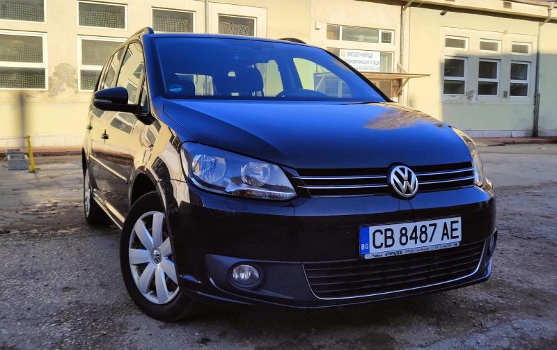 VW Touran 1.6 TDI, снимка 1 - Автомобили и джипове - 48588311