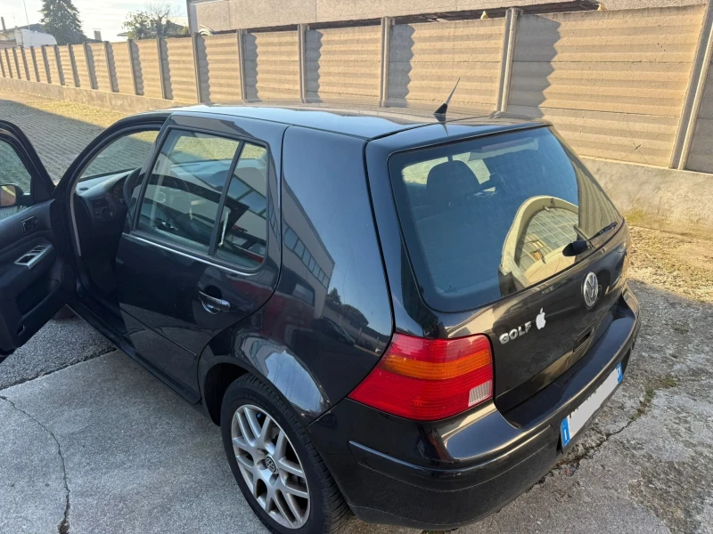 VW Golf * 1.6 LPG* ОФЕРТА, снимка 3 - Автомобили и джипове - 48711582