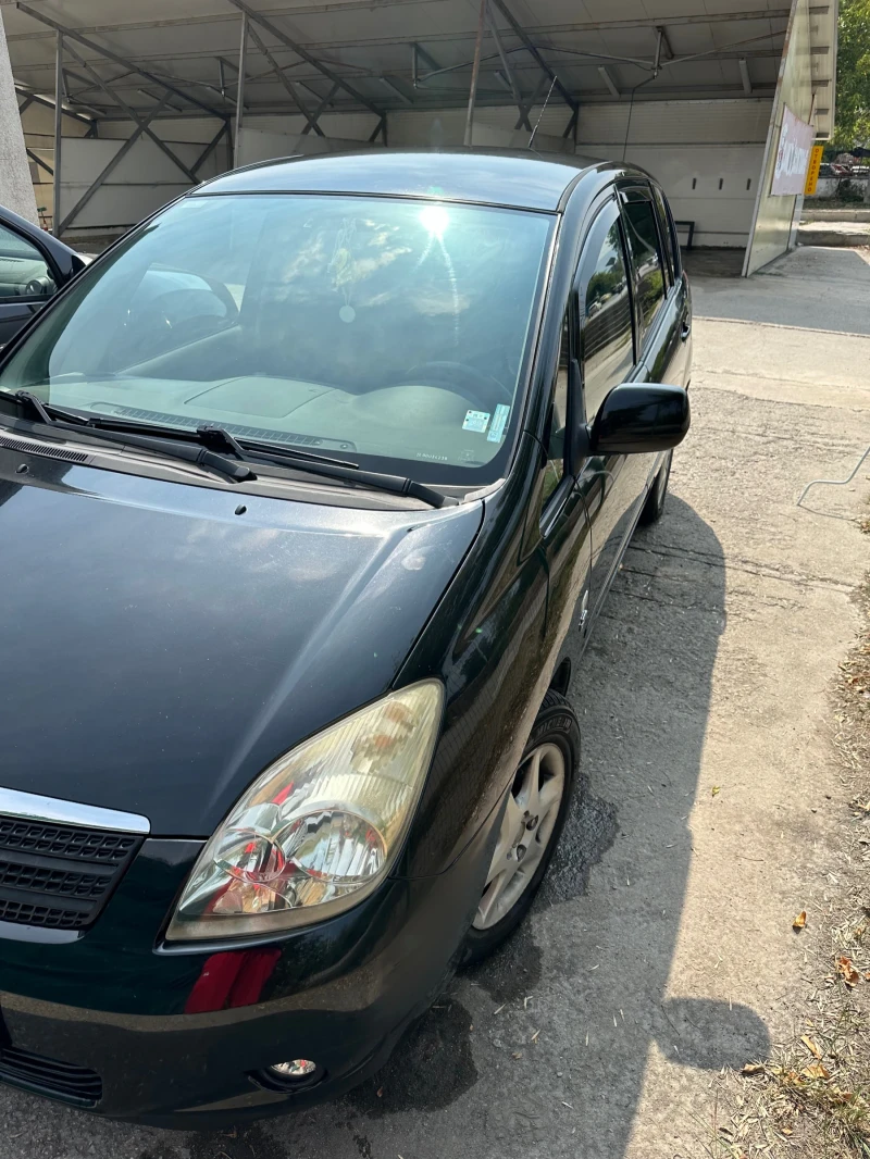 Toyota Corolla verso, снимка 7 - Автомобили и джипове - 51989429