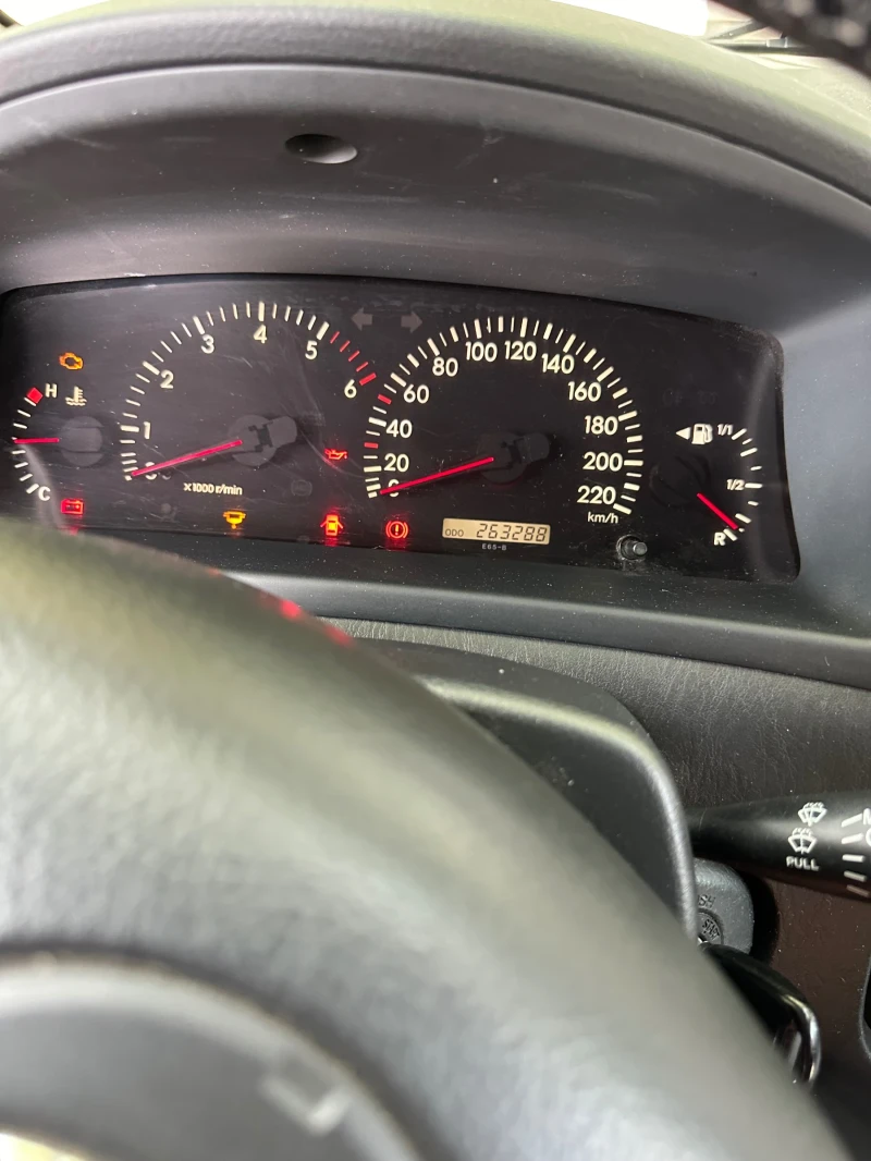 Toyota Corolla verso, снимка 8 - Автомобили и джипове - 51989429