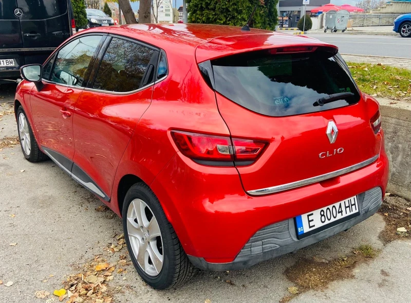 Renault Clio, снимка 2 - Автомобили и джипове - 52460087