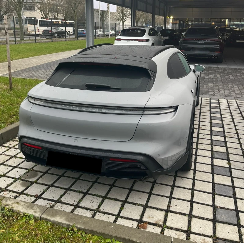 Porsche Taycan 4S Cross Turismo SportChrono, снимка 3 - Автомобили и джипове - 52748561