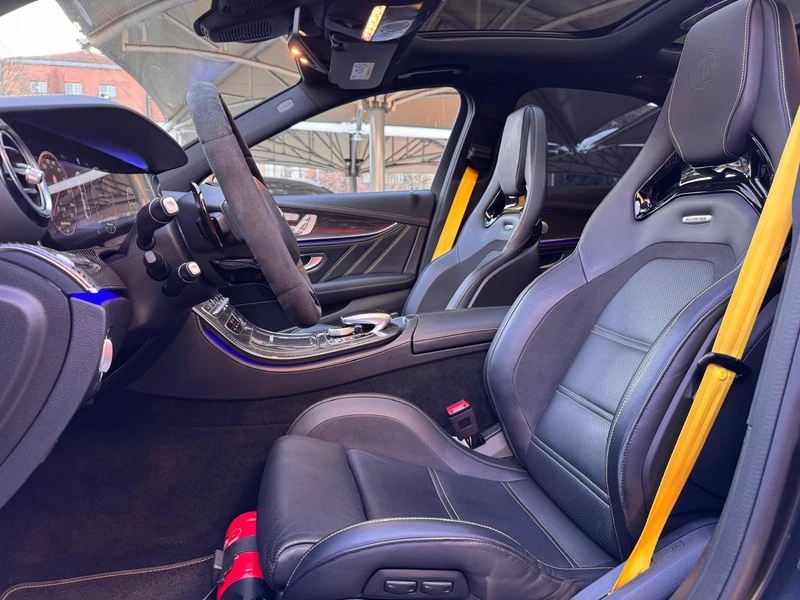 Mercedes-Benz E 63 AMG  - изображение 10