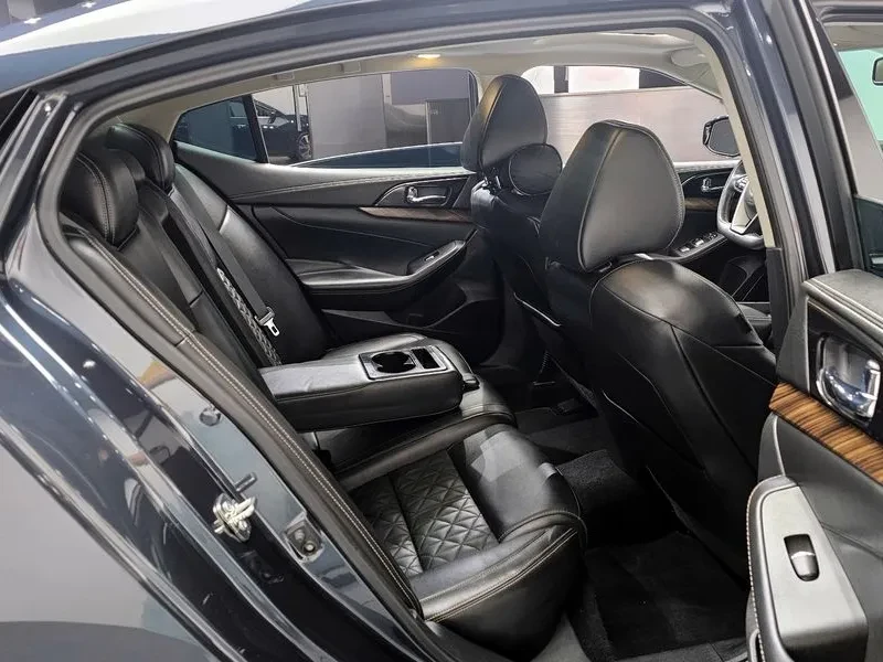 Nissan Maxima 3.5 PLATINUM!, снимка 12 - Автомобили и джипове - 55350453